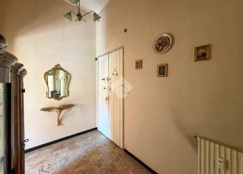 Trilocale Via Gio Batta Roggerone, Genova (zona Rivarolo) - foto 7