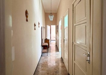 Trilocale Via Gio Batta Roggerone, Genova (zona Rivarolo) - foto 9