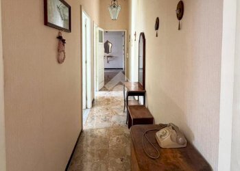 Trilocale Via Gio Batta Roggerone, Genova (zona Rivarolo) - foto 10