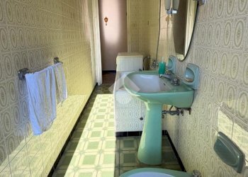 Trilocale Via Gio Batta Roggerone, Genova (zona Rivarolo) - foto 20