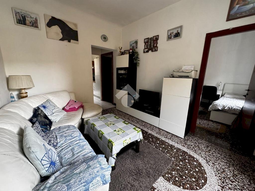 Apartment Via Walter Fillak, Genova (neighborhood Sampierdarena) - photo 1