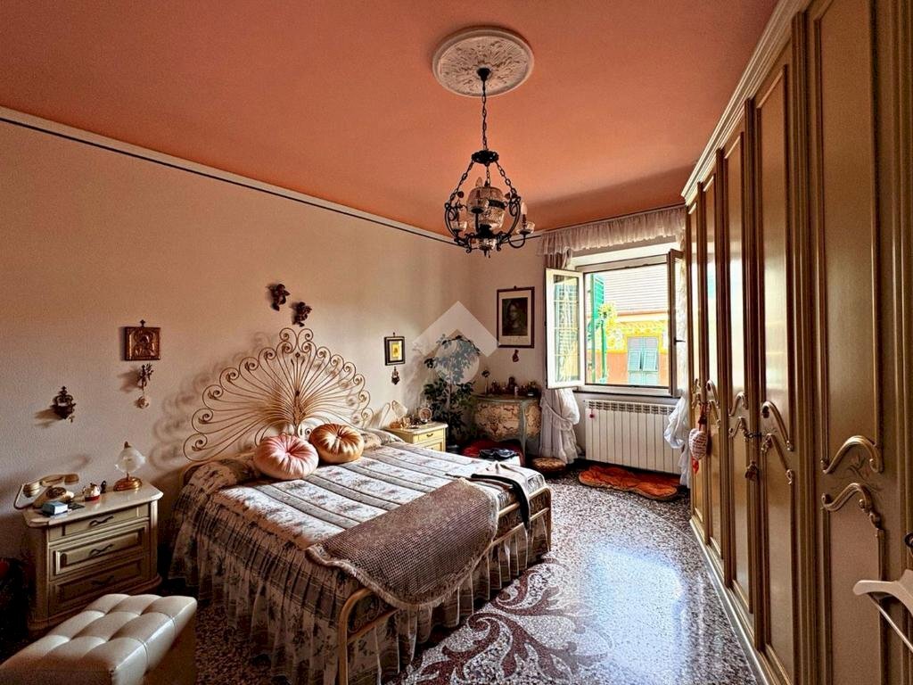 Quadrilocale Piazza dei Consoli, Savona (zona Centro storico) - foto 3