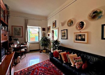 Quadrilocale Piazza dei Consoli, Savona (zona Centro storico) - foto 2