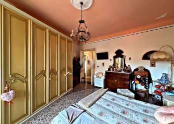 Quadrilocale Piazza dei Consoli, Savona (zona Centro storico) - foto 8