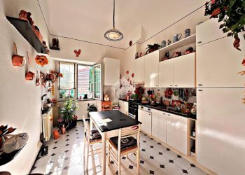 Quadrilocale Piazza dei Consoli, Savona (zona Centro storico) - foto 19