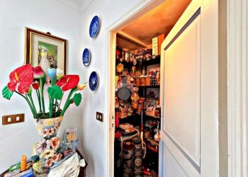 Quadrilocale Piazza dei Consoli, Savona (zona Centro storico) - foto 24