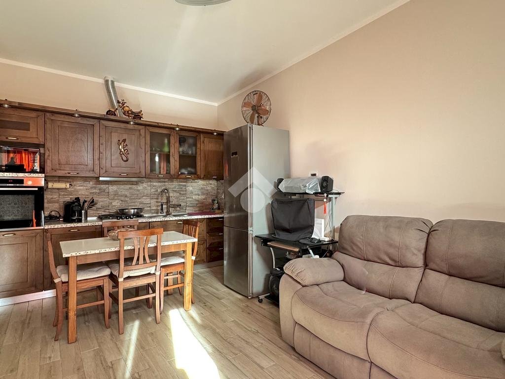 Bilocale Via Alessandro Manzoni, Gessate - foto 1