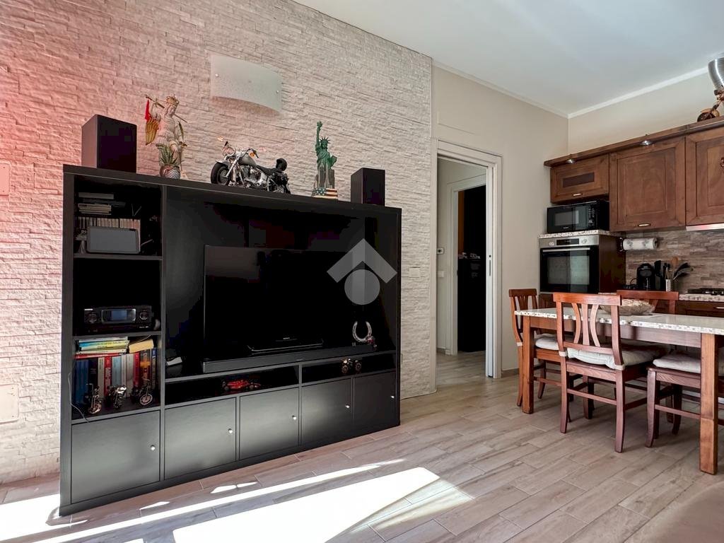 Bilocale Via Alessandro Manzoni, Gessate - foto 1