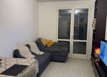 Bilocale Modena (zona Circoscrizione 1) - foto 2