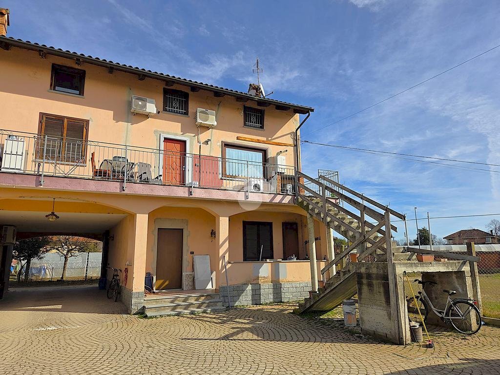 Villa Via Tetti Giro, Santena - photo 1