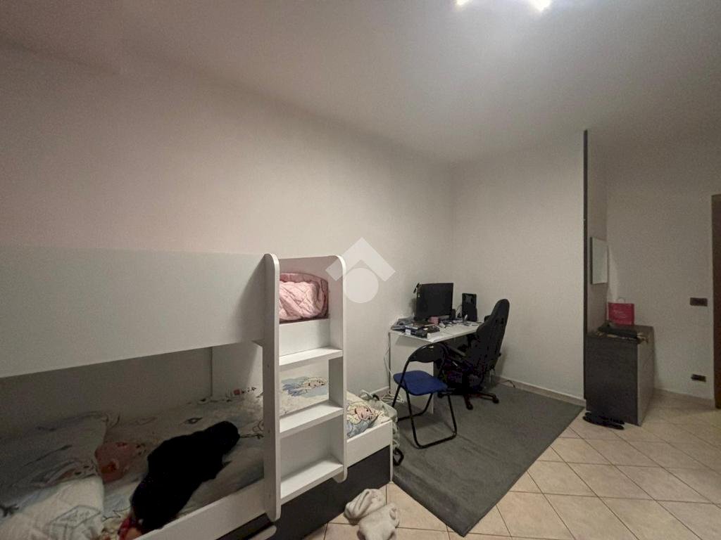 Three-room apartment Via Sant'eusebio, Chivasso - photo 3