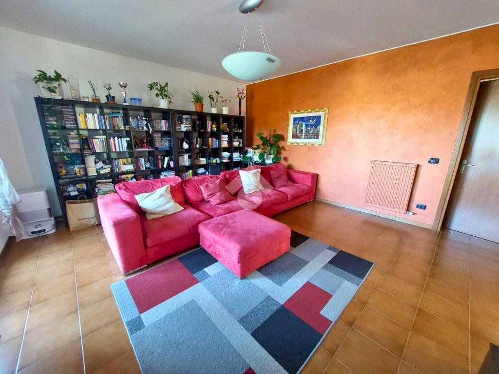 Trilocale Via nenni, Vittuone - foto 3