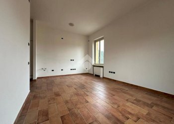 Bilocale Via Giuseppe Carcassola, Trezzo sull'Adda - foto 5