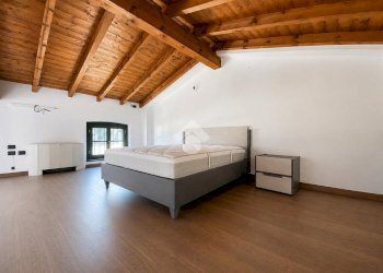 Two-room apartment Via Giuseppe Carcassola, Trezzo sull'Adda - photo 11