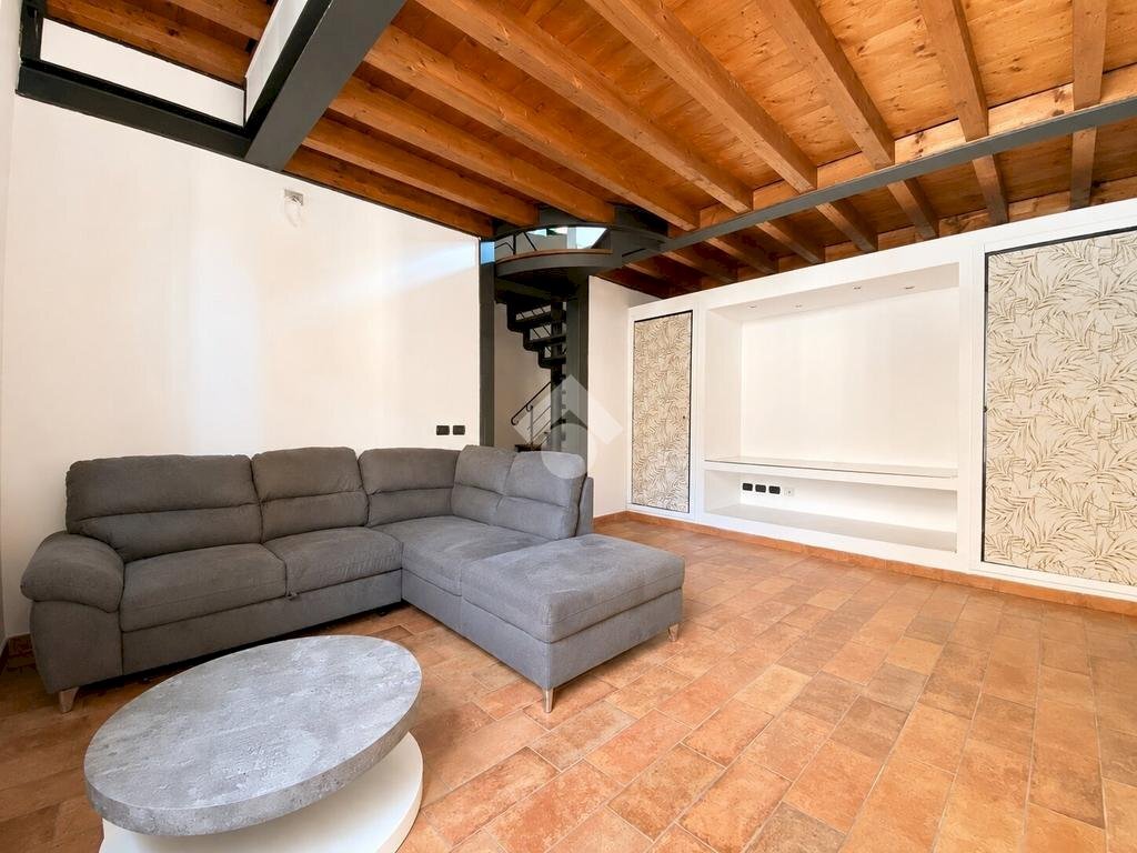 Two-room apartment Via Giuseppe Carcassola, Trezzo sull'Adda - photo 2