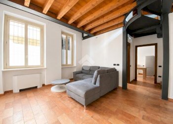 Two-room apartment Via Giuseppe Carcassola, Trezzo sull'Adda - photo 1