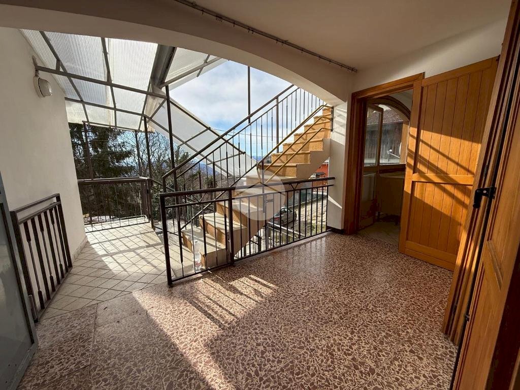 Three-room apartment Borgata Giorda Superiore, Rubiana - photo 2