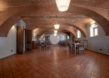 Attività Commerciale Strada Santa Rosalia, Savigliano - foto 10