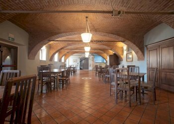 Attività Commerciale Strada Santa Rosalia, Savigliano - foto 11