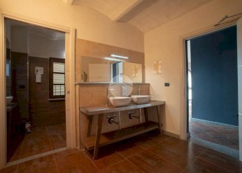 Attività Commerciale Strada Santa Rosalia, Savigliano - foto 30