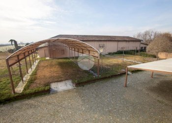 Attività Commerciale Strada Santa Rosalia, Savigliano - foto 34