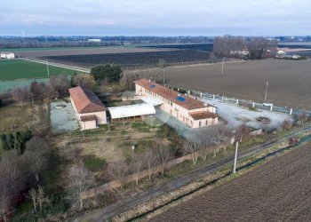 Attività Commerciale Strada Santa Rosalia, Savigliano - foto 39
