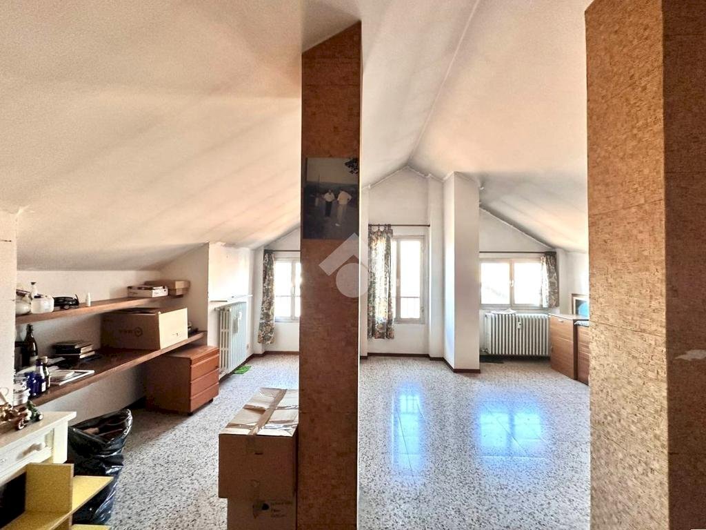 Apartment Viale Fratelli Kennedy, Tortona - photo 3