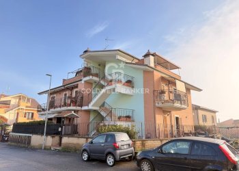 Foto 1 - Trilocale Via Isonzo
 
2A, Monterotondo - foto 1