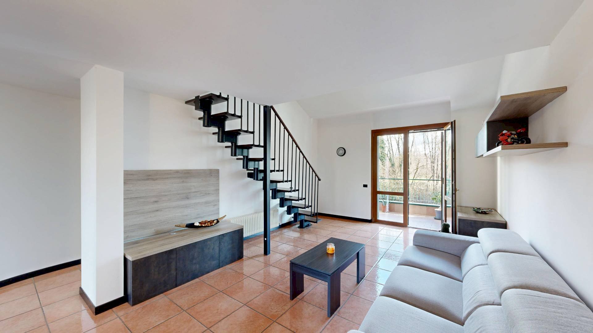 Foto 2 - Trilocale Via Doberdo', Malnate - foto 2