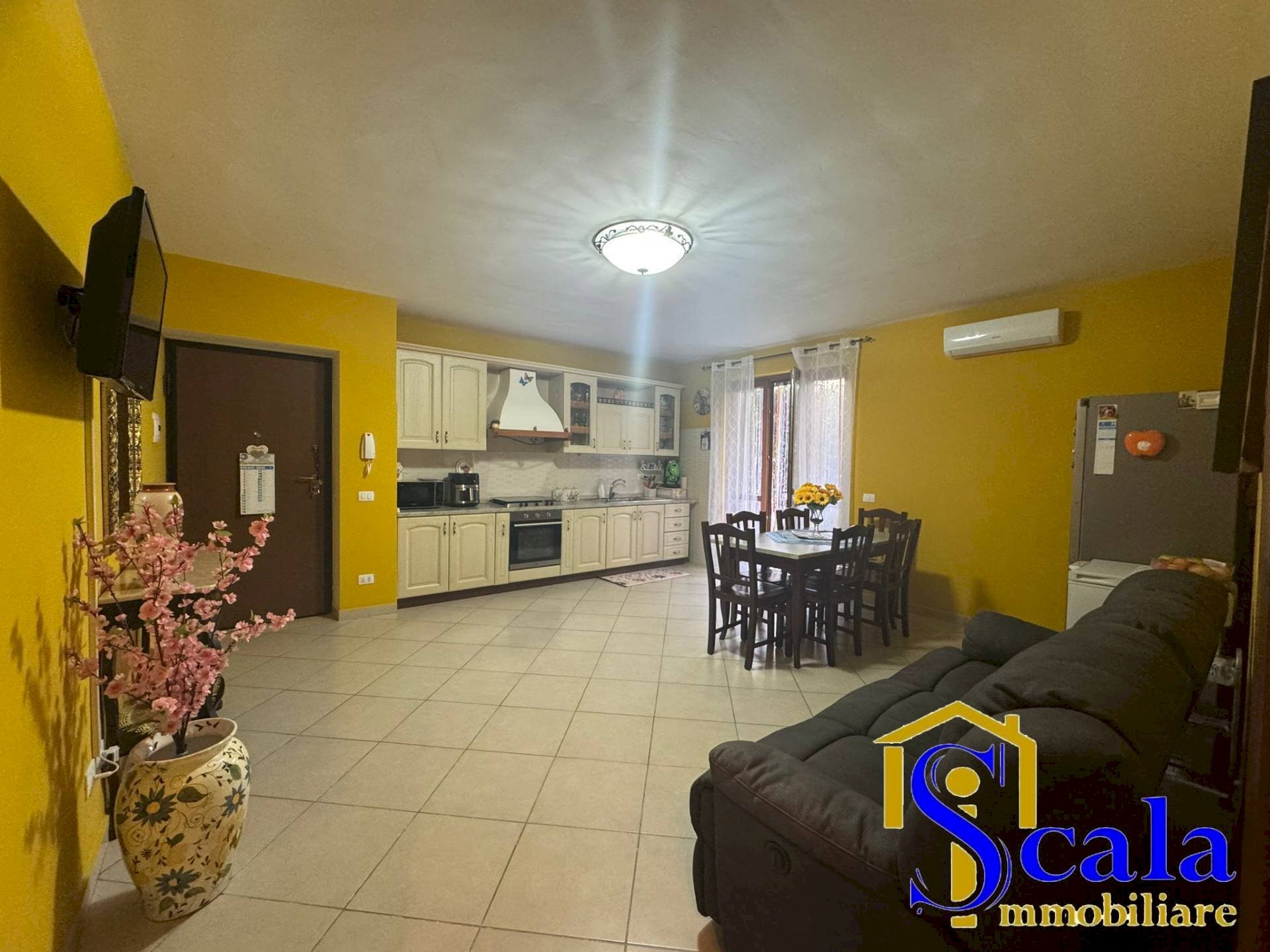 Foto 3 - Four-room apartment VIA GIOVANNI LIMONGI, Bellona - photo 3