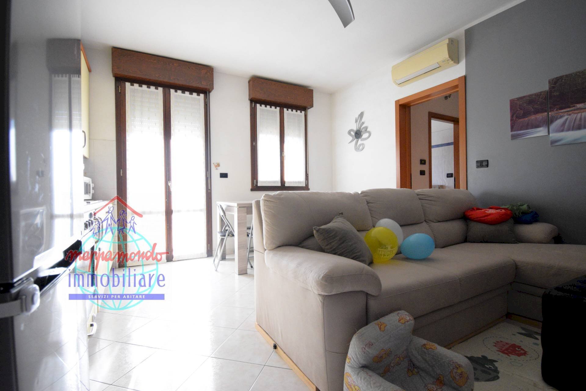 Foto 1 - Four-room apartment VIA DELLA COSTITUZIONE
 
36, Castello d'Argile - photo 1