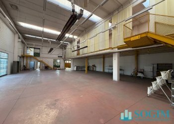 Foto 3 - Capannone Via Enrico Mattei
 
23, Paderno Dugnano - foto 3