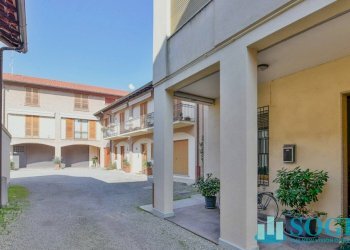 Foto 6 - Commercial Premises via Vittorio Emanuele
 
14, Lazzate - photo 6