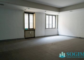 Foto 14 - Commercial Premises via Vittorio Emanuele
 
14, Lazzate - photo 14