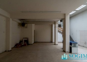 Foto 21 - Commercial Premises via Vittorio Emanuele
 
14, Lazzate - photo 21