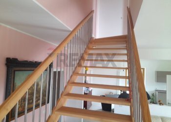 Scale - Villa Via Statale Paullese
 
26, Madignano - foto 43