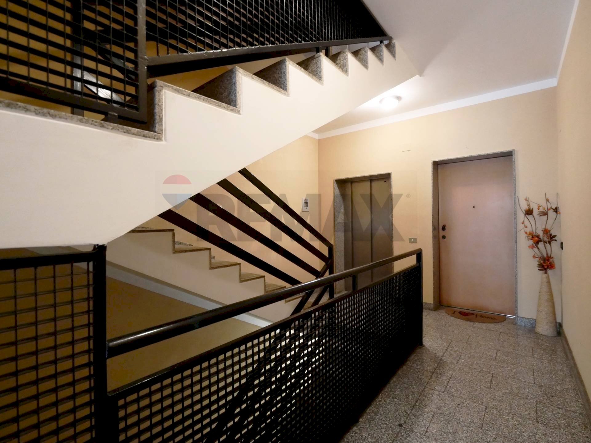 Scale - Three-room apartment Via Kennedy
 
25, Bitritto - photo 2