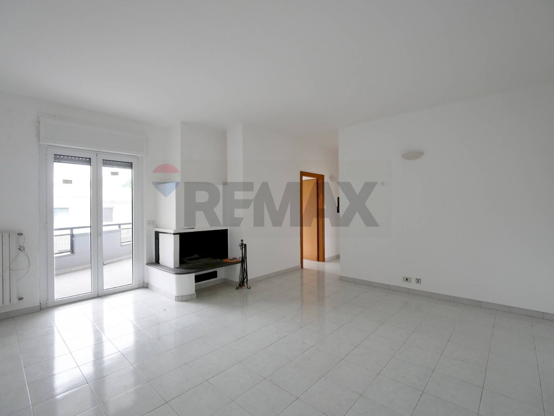 Stanza vuota - Three-room apartment Via Kennedy
 
25, Bitritto - photo 3