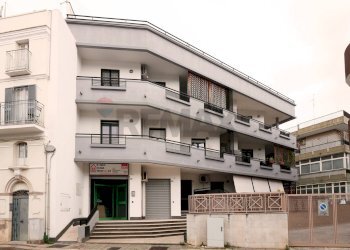 Edificio all\'aperto - Three-room apartment Via Kennedy
 
25, Bitritto - photo 1