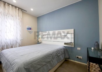 Camera / camera da letto - Bilocale Via Pavoncelli
 
77, Bari - foto 8