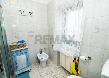 Bagno - Trilocale Via Leggiuno
 
36, Laveno-Mombello - foto 15