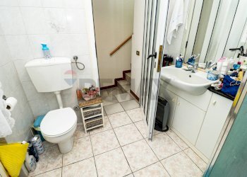 Bagno - Trilocale Via Leggiuno
 
36, Laveno-Mombello - foto 16