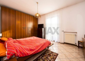 Camera / camera da letto - Villa Via Costantino
 
12, Marchirolo - foto 13