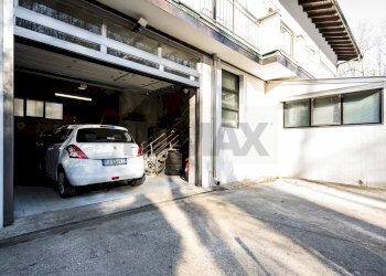 Parcheggio - Villa Via Costantino
 
12, Marchirolo - foto 35