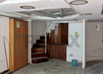 Scale - Negozio Piazzetta Principessa Margherita
 
82, Napoli - foto 6