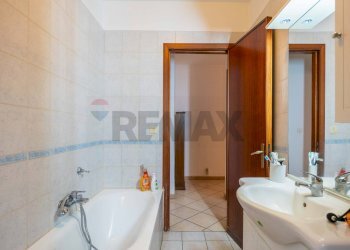 Bagno - Appartamento Via Beata Giovanna Jugan
 
15, Catania - foto 16