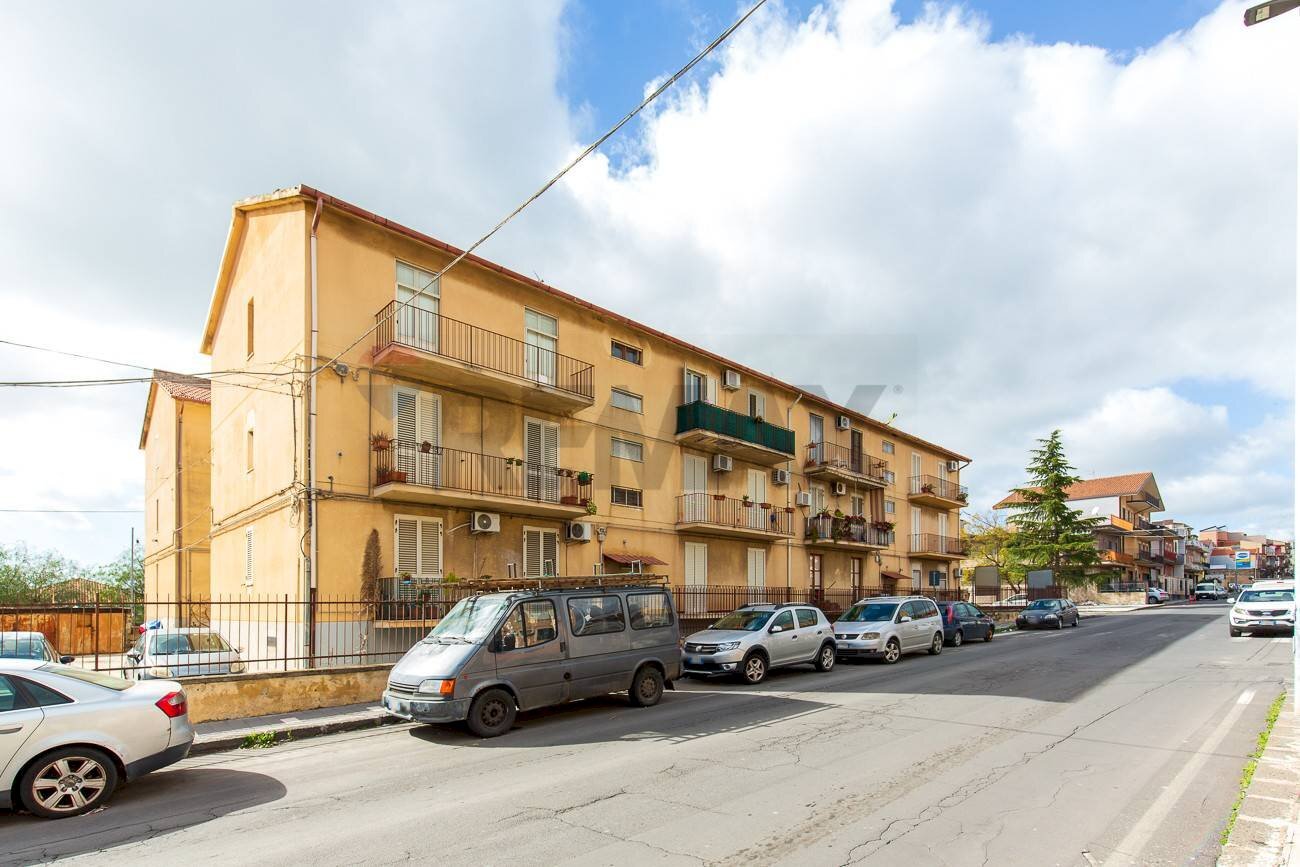 Edificio all\'aperto - Appartamento Viale Europa
 
111, Biancavilla - foto 2