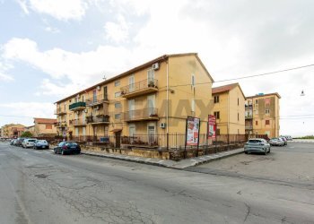 Edificio all\'aperto - Appartamento Viale Europa
 
111, Biancavilla - foto 30