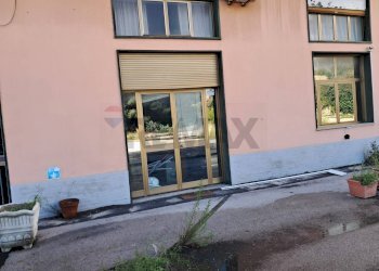 Edificio all\'aperto - Shed Via Poggio Del Lupo
37, Misterbianco - photo 1