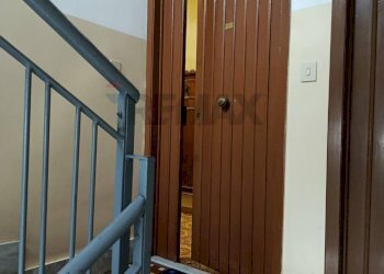 pianerottolo / scala - Appartamento Via Gaetano Di Giovanni
 
23, Catania - foto 13